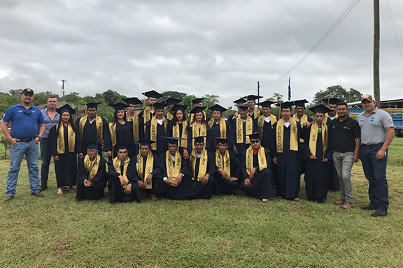 Graduación de Escuelas de Campo_2018