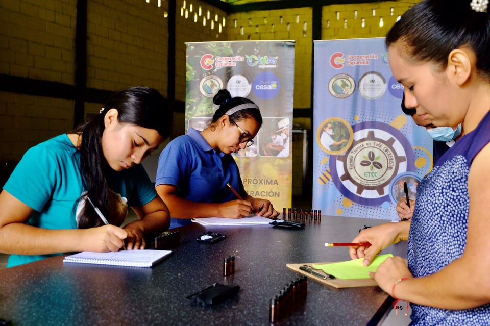 Certificacin SCA  en la ETCC por Tostadores Reunidos y CIMAS