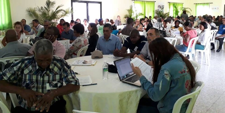 Asistentes al foro