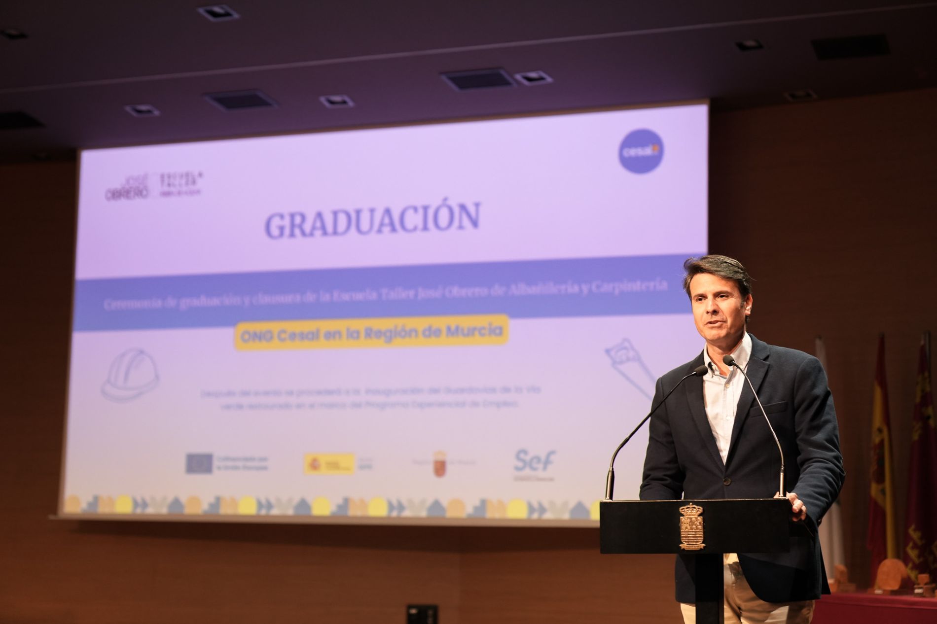 Alianzas esenciales que generan oportunidades   El proyecto de la Escuelta Taller Jos� Obrero ha contado con la implicaci�n de un amplio tejido empresarial que ha facilitado pr�cticas y oportunidades laborales. Empresas como Etosa, Dipersa, Francisco S�nc