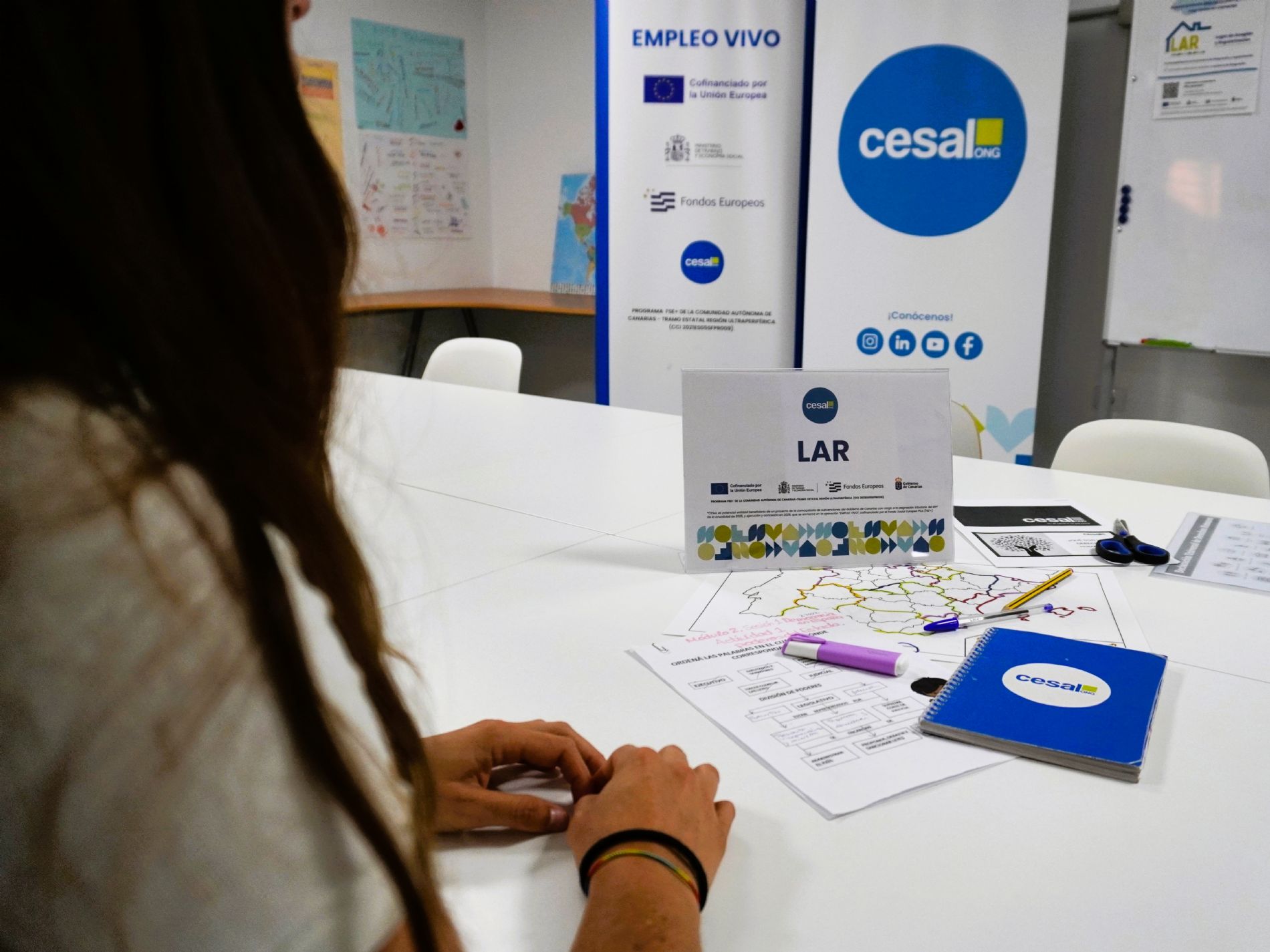 Proyecto LAR, cofinanciado por la convocatoria del Gobierno de Canarias con cargo al IRPF para fines sociales y por la operaci�n Empleo Vivo