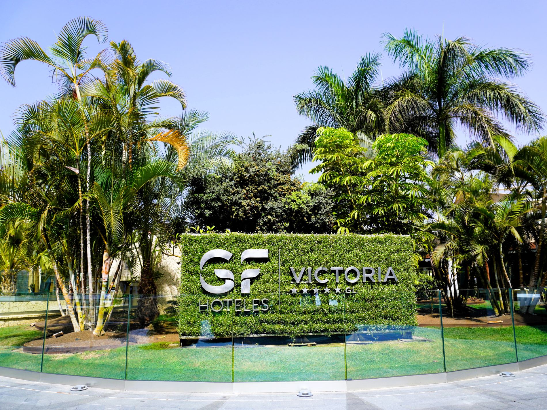 El GF Victoria, hotel cinco estrellas Gran Lujo situado en Costa Adeje, abri� sus puertas a los participantes de las formaciones de Cesal. / Foto: Cesal