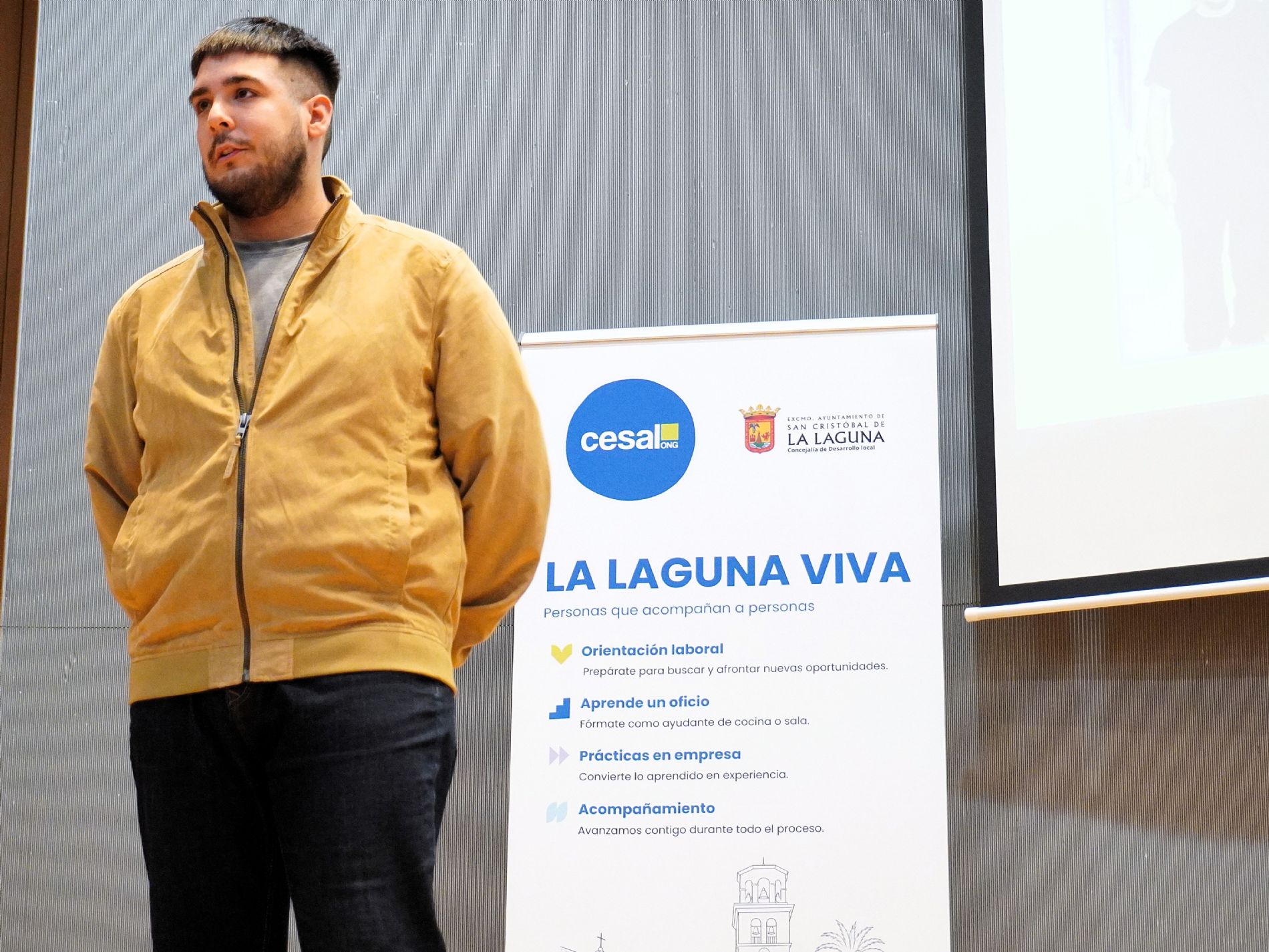 Ezequiel, antiguo participante de la formaci�n de Cocina, comparte su experiencia y anima a los nuevos candidatos de La Laguna Viva a �darlo todo�. / Foto: Cesal