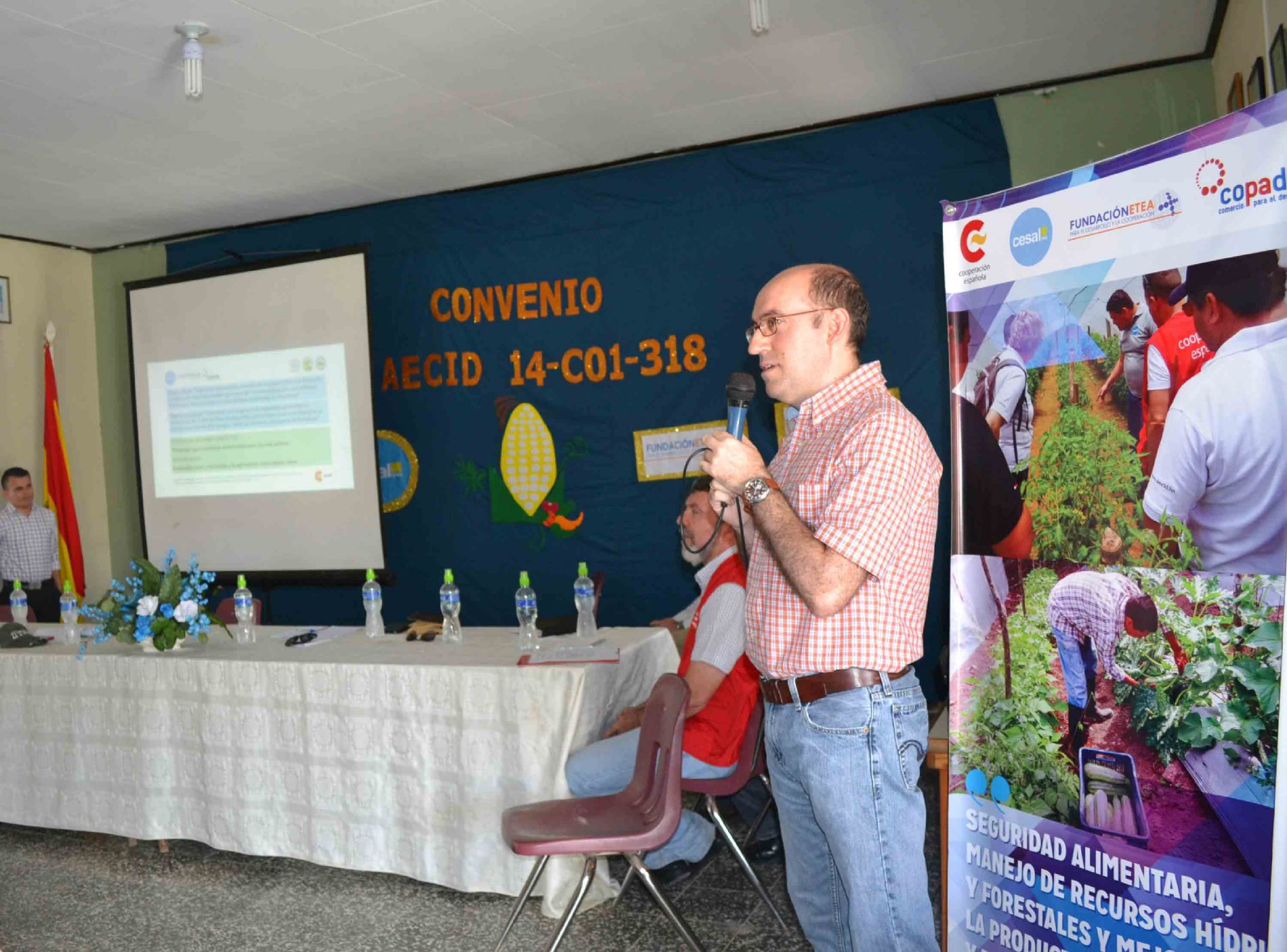 Entrevista a Jos Rodrguez Parmo, director CESAL Honduras