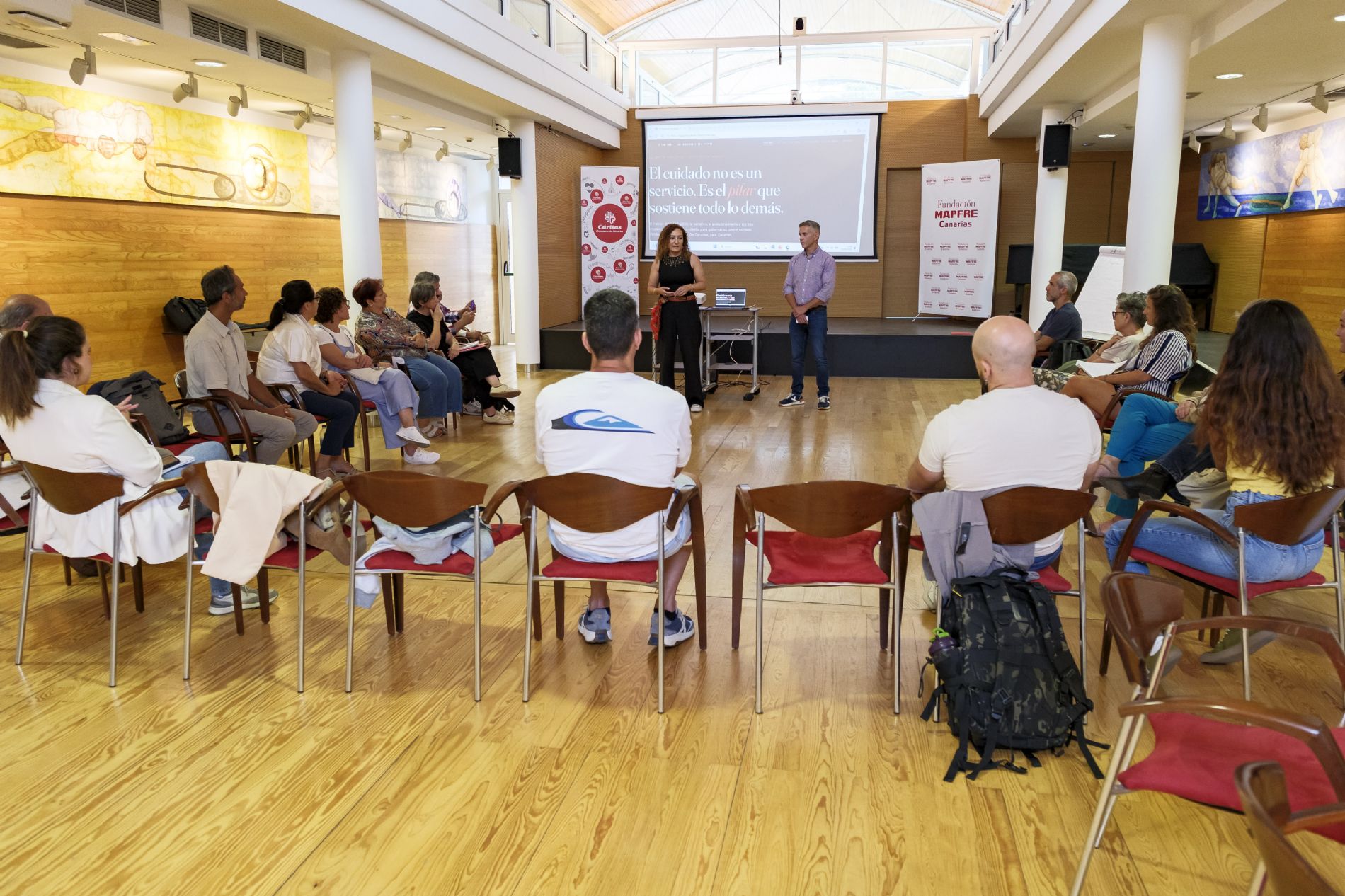 El laboratorio reuni� a profesionales, voluntariado y entidades del tercer sector en varias din�micas orientadas a construir herramientas compartidas de cuidado.
