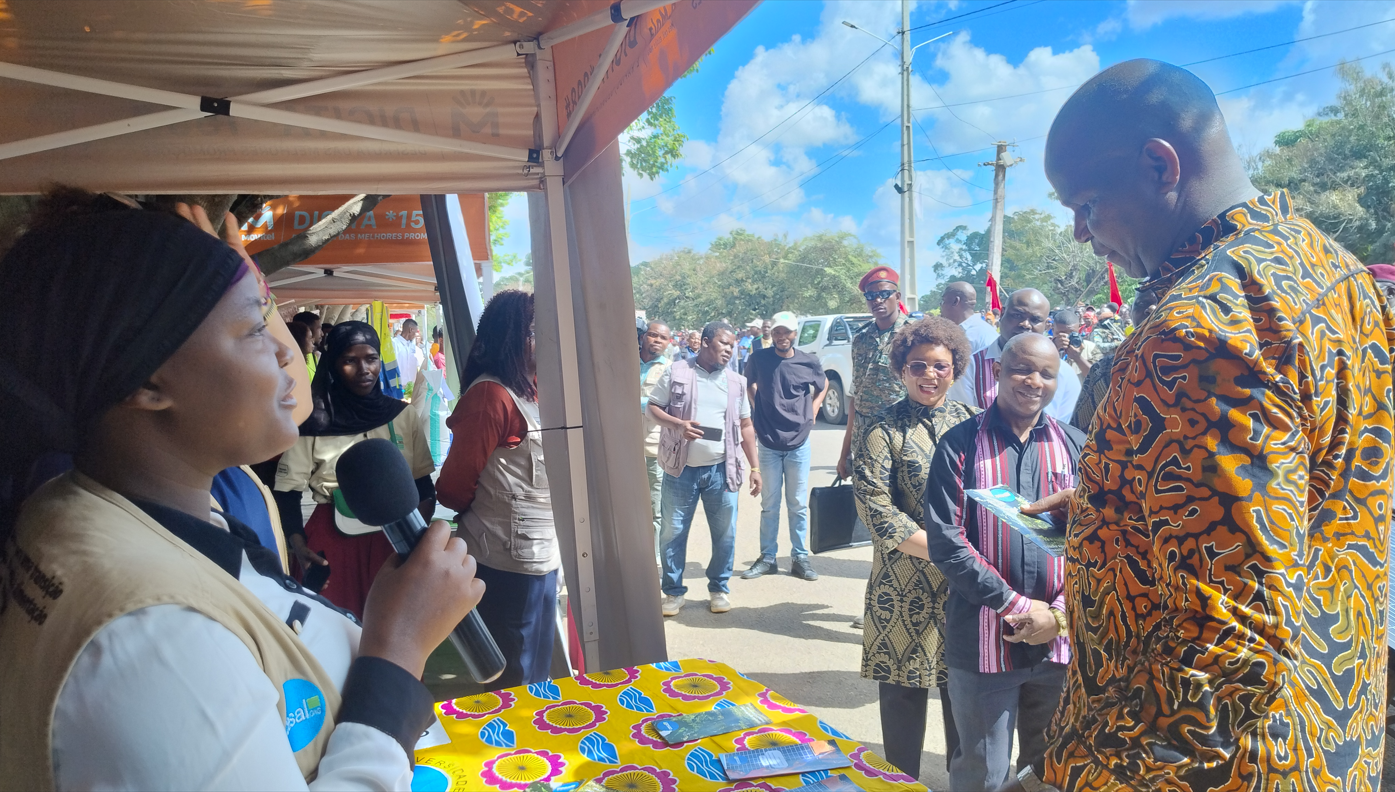 Visita Presidente Mozambique Feria Distrital Montepuez