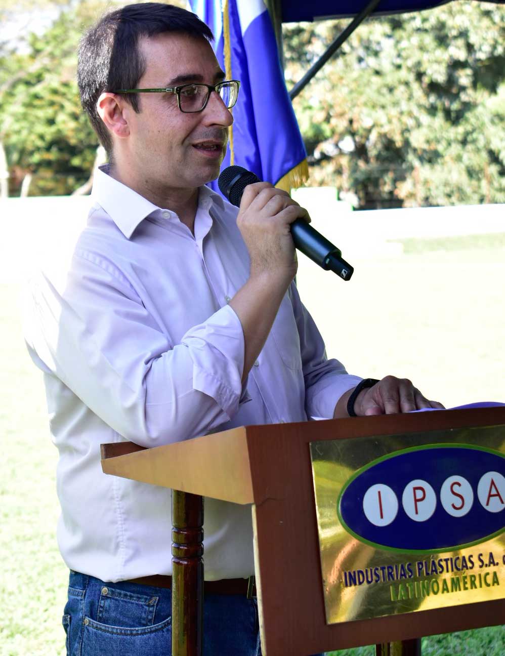 UN NUEVO ESPACIO PARA LA CREACIN DE VALORES A TRAVS DEL FTBOL