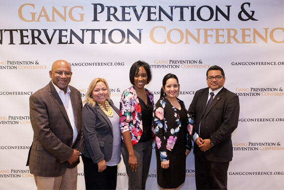 CESAL participa en la conferencia anual sobre la prevencin e intervencin con maras y pandillas en Los ngeles, California
