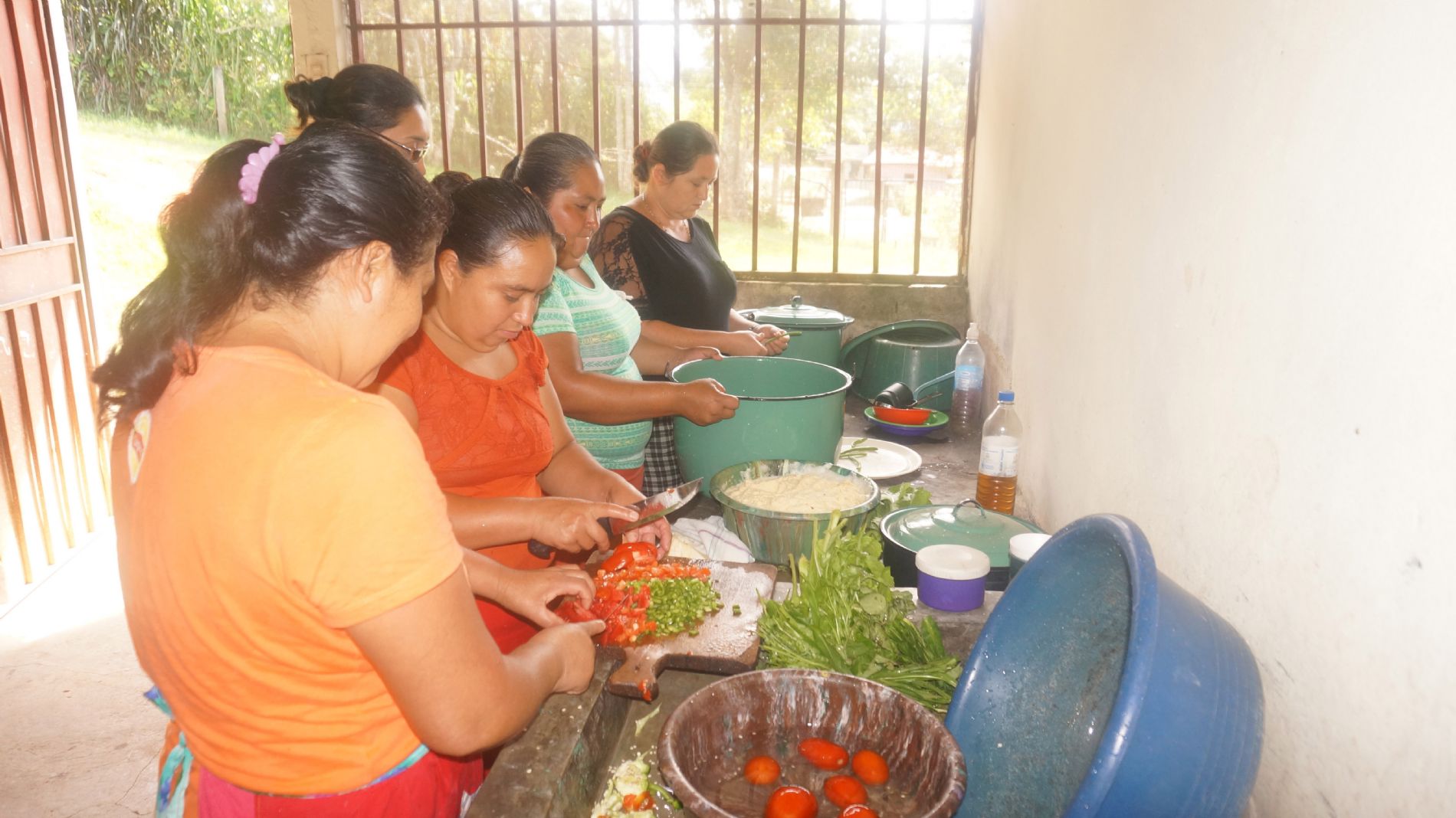 mujeres cocinando Honduras