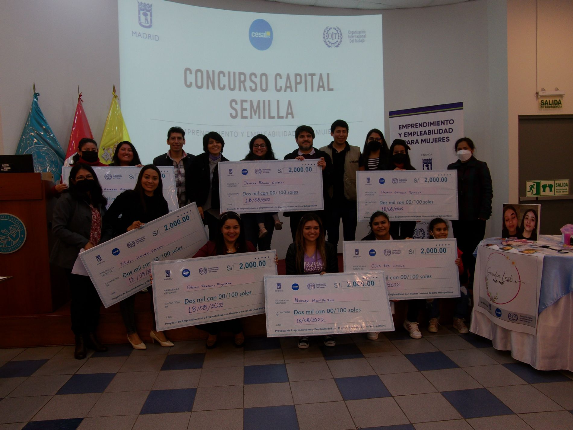 23 mujeres emprendedoras, peruanas y venezolanas, recibieron capital semilla para sus negocios en Lima (Perú)